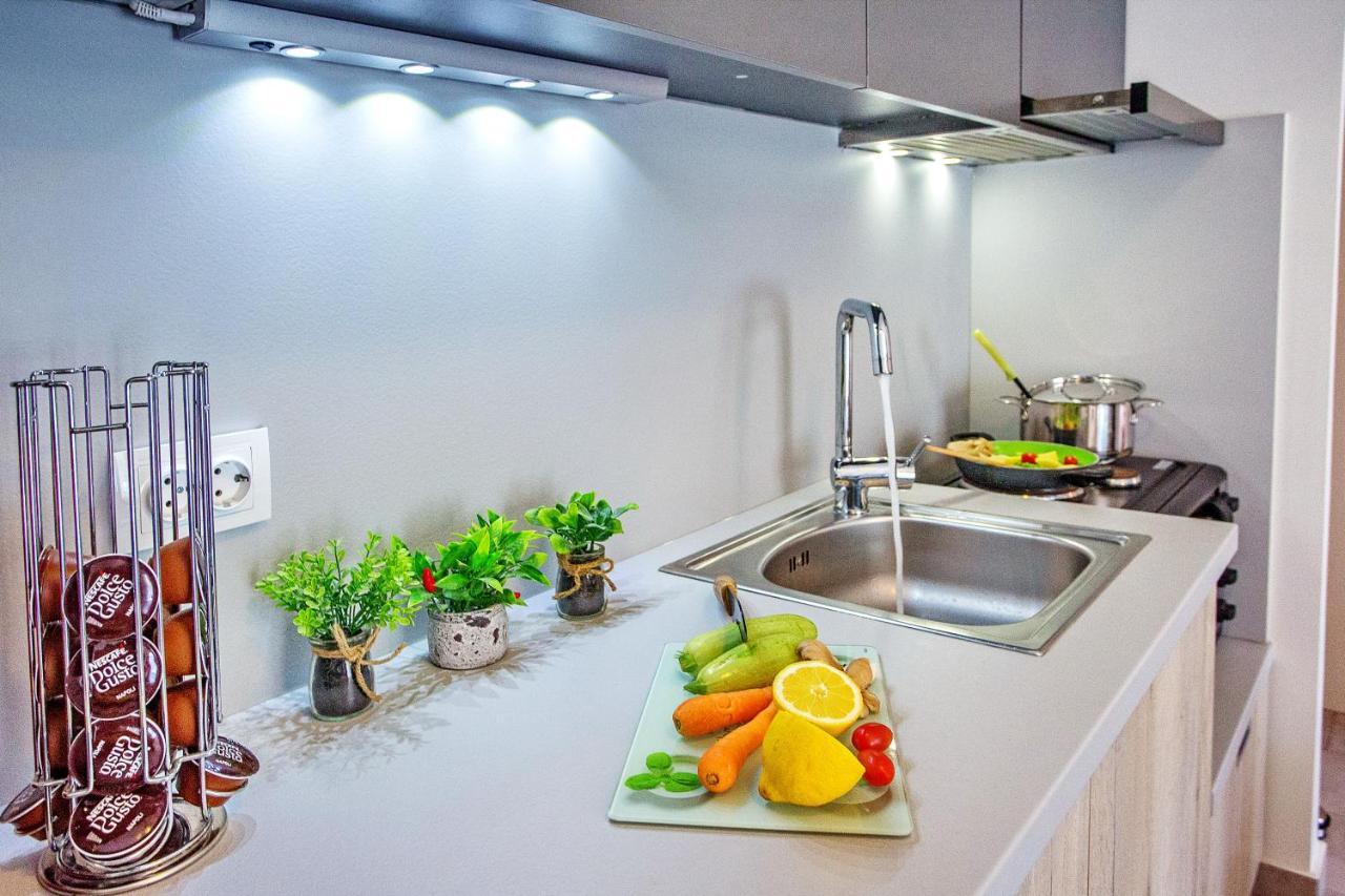 Sun & Sea Luxury Apartment Néa Péramos 외부 사진