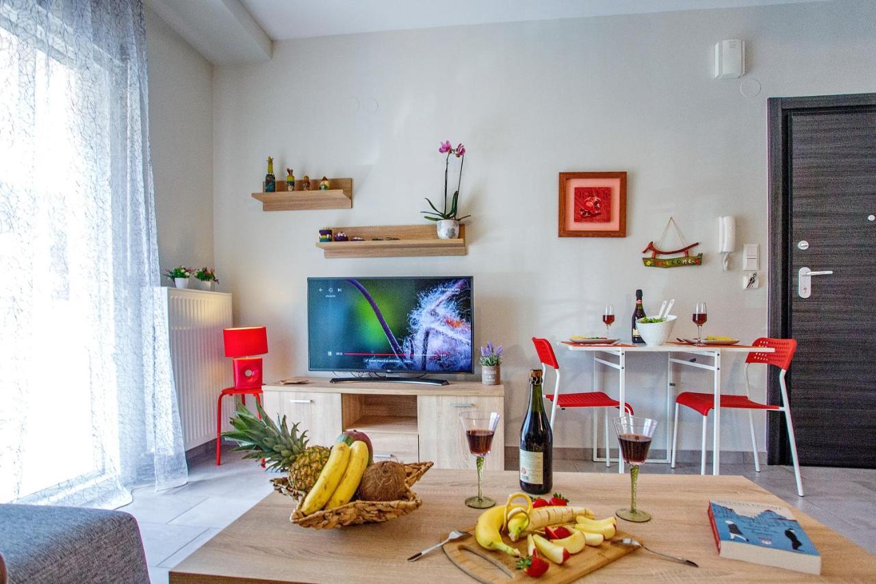 Sun & Sea Luxury Apartment Néa Péramos 외부 사진