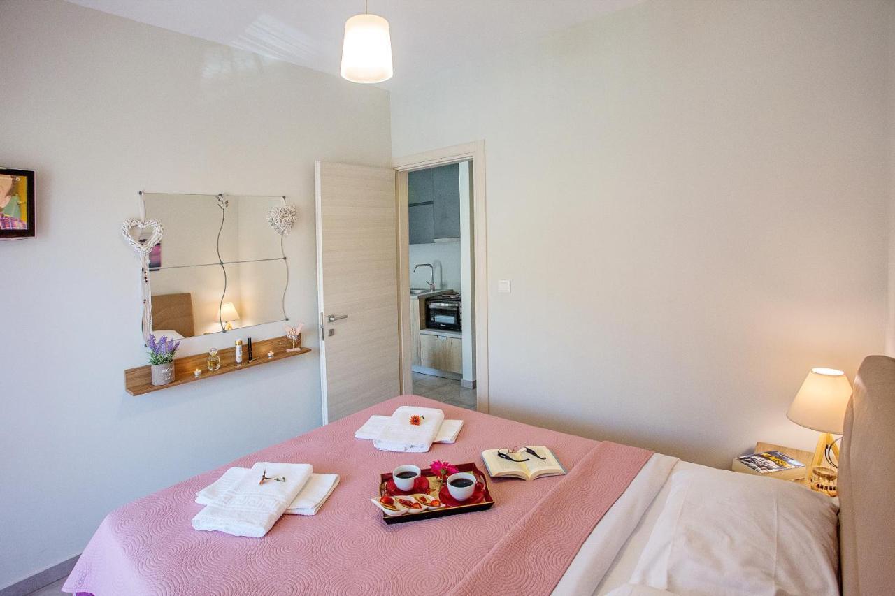 Sun & Sea Luxury Apartment Néa Péramos 외부 사진