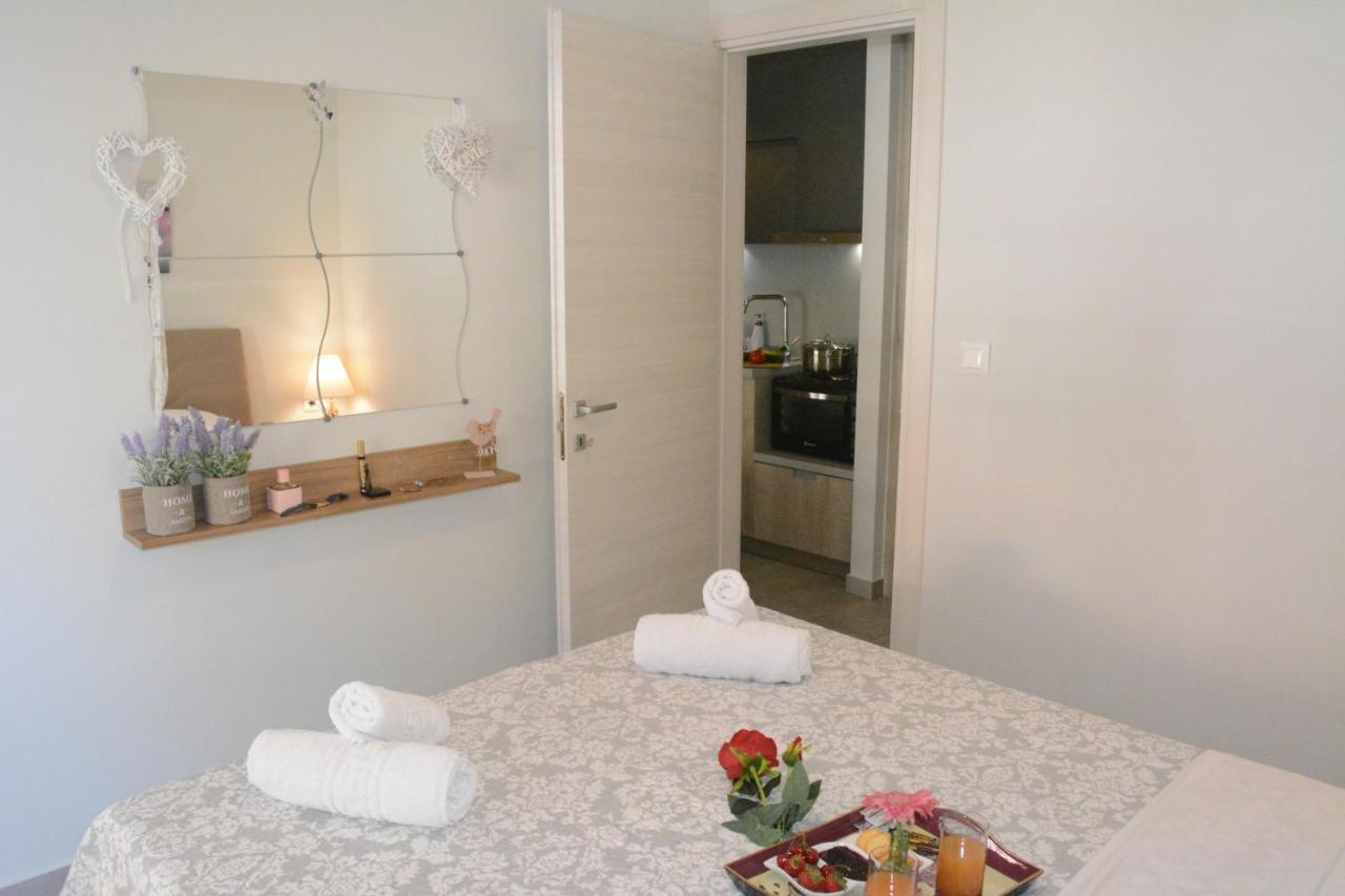 Sun & Sea Luxury Apartment Néa Péramos 외부 사진